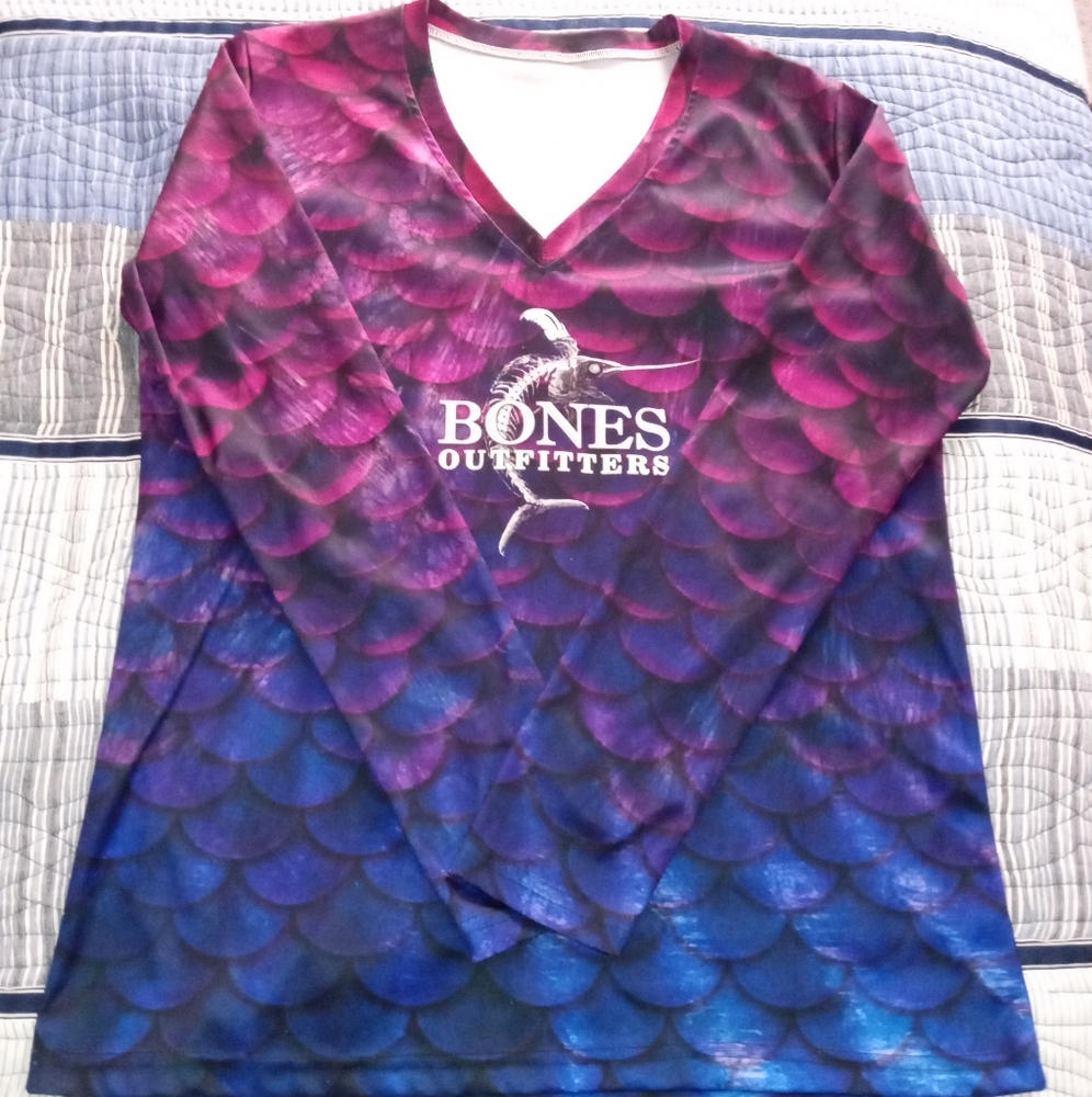 Bones Outfitters V-Neck Long Sleeve Shirt
